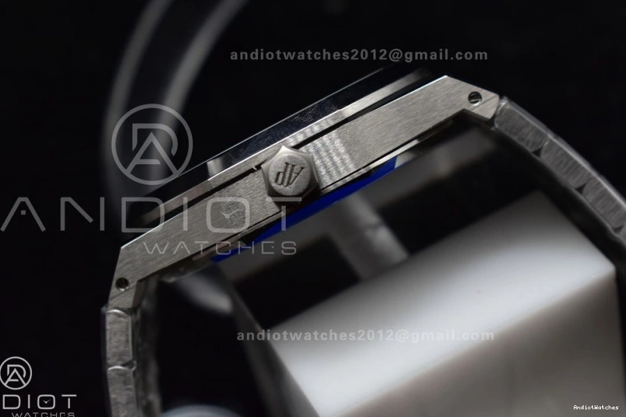 StreetReady SS 15510 41mm on Royal Bracelet Textured Oak Dial 1:1 